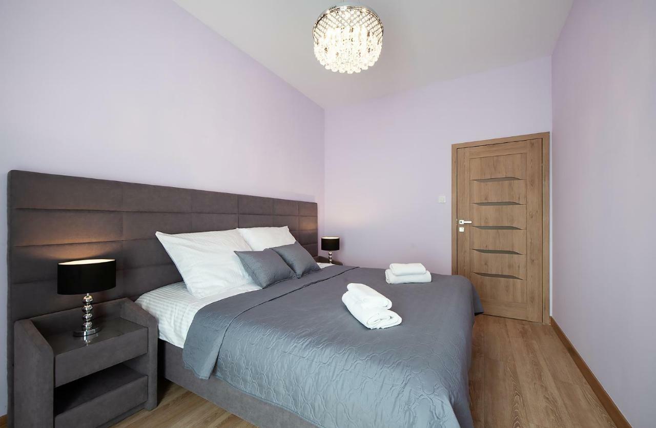 Awangarda Home Apartment Varsavia Esterno foto