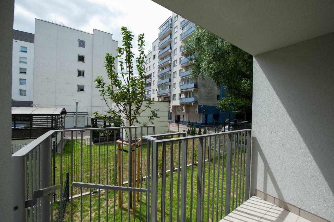 Awangarda Home Apartment Varsavia Esterno foto