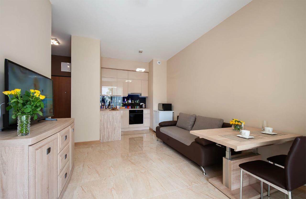 Awangarda Home Apartment Varsavia Esterno foto