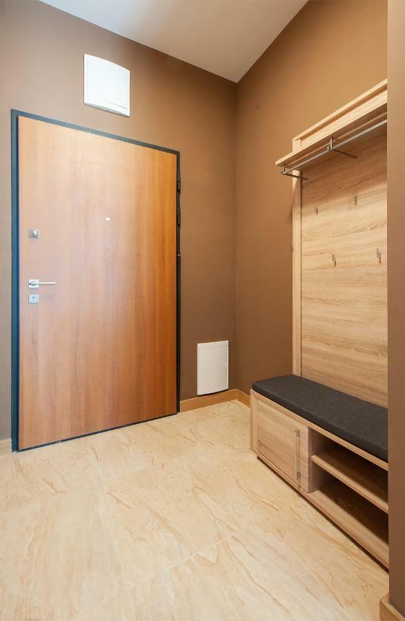 Awangarda Home Apartment Varsavia Esterno foto